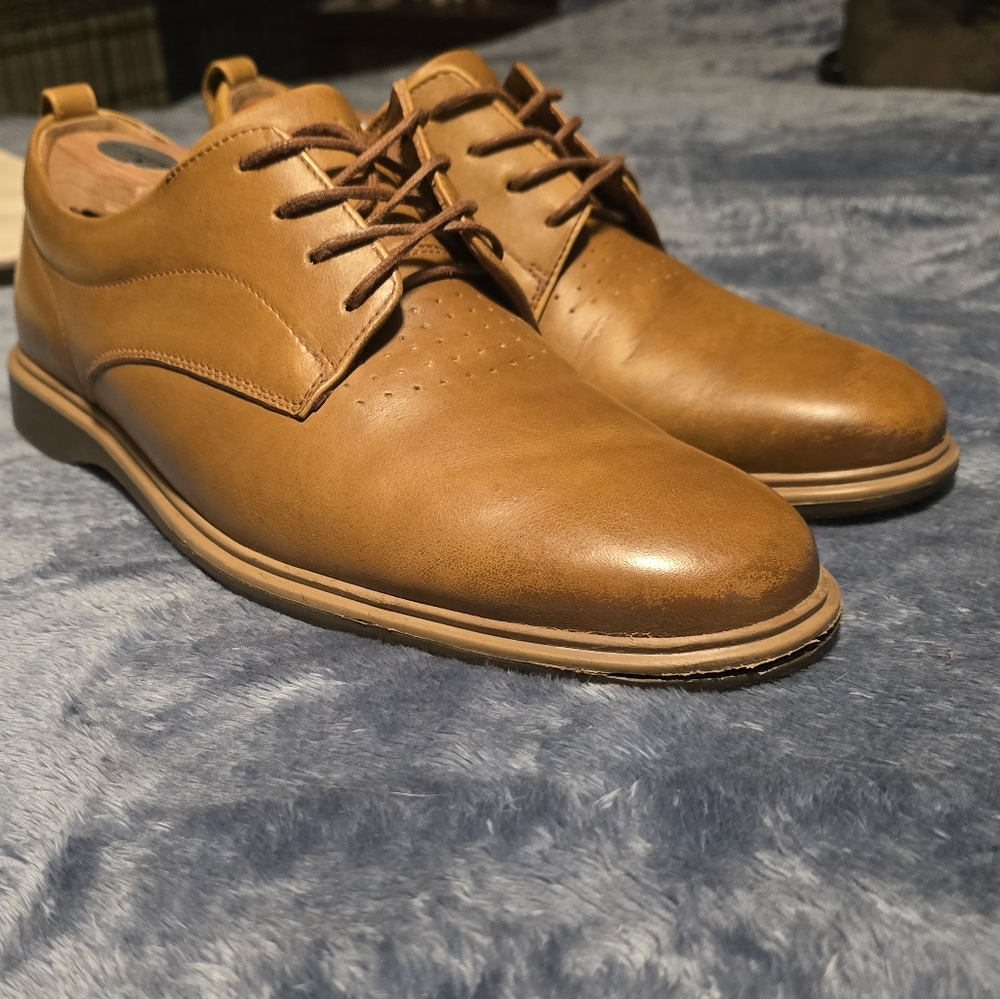 Amberjack tan dress shoes 9.5